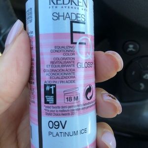 Redken shades eq color gloss 9v